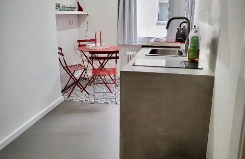 Gesundbrunnen Apartment | Small Studio Berlin Wedding