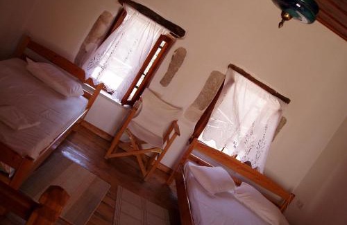 Douliana Apartment | Small traditional house
