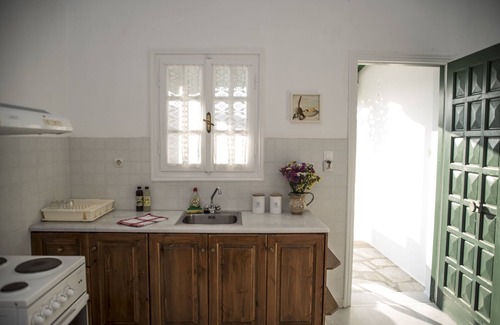 Engarai House | Smaragdi 3 - Traditional house with panoramic view -