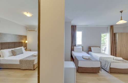 Bodrum City Center Hotel | Smart Holiday Hotel & Suites -All Inclusive
