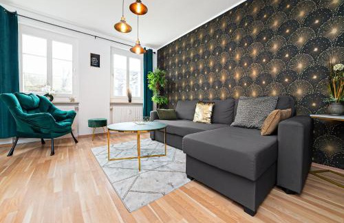 Barmen Apartment | Smart Home - Wuppertal - Perfect for 6 Guests - Central - Netflix - Schwebebahn - Free Parking Zone