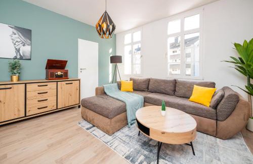 Barmen Apartment | Smart Home - Wuppertal - Perfect for 5 Guests! Netflix - Central - Smart TV - Free Parking Zone