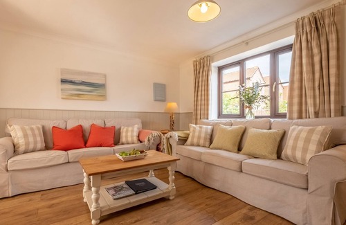 Snettisham Apartment | Smart little cottage close to the coast