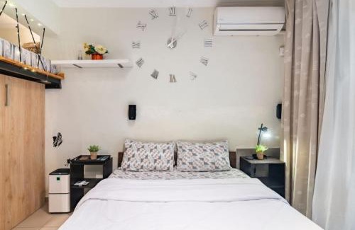 Kypseli Apartment | Smart studio 30 sq m Athens with yard