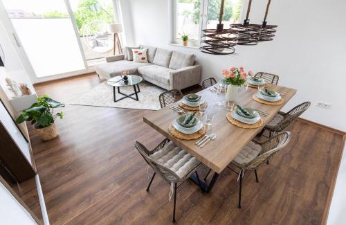 Bad Zwischenahn Apartment | SmartFewo - Das Penthouse - BBQ - Balkon - Parkplatz