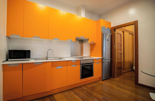 Barrio de las Letras Apartment | Smartr Madrid Atocha