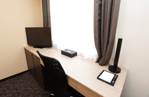 Minamisenba Hotel | Smile Hotel Premium Osaka Hommachi