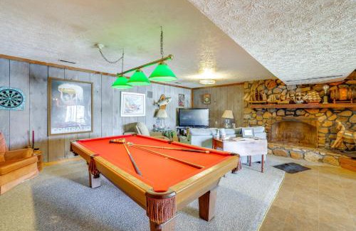 Huddleston Apartment | Smith Mountain Lake Retreat with Private Beach!
