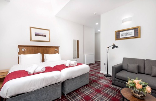 Leith Hotel | Smith Place Hotel