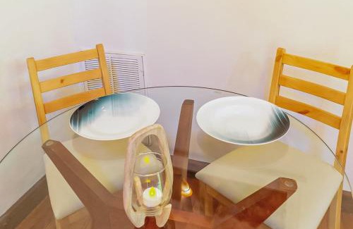 Almond House | Smokey Mountain Getaway