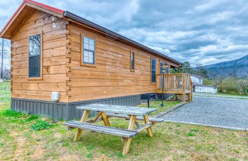 Wears Valley House | Smoky Bears Den