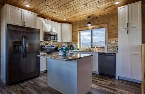 Dandridge Cabin | Smoky Lake Retreat 3 Bedroom Cabin by RedAwning