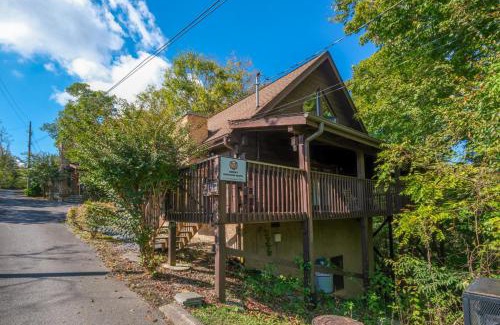 Sevierville House | Smoky Mountain Jewel Unit 2 by Avada Properties