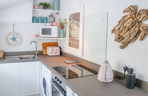 Trebarwith Strand Cottage | Smugglers Cottage
