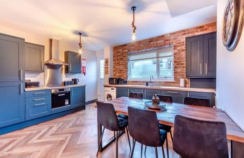 Amble House | Smugglers Cove