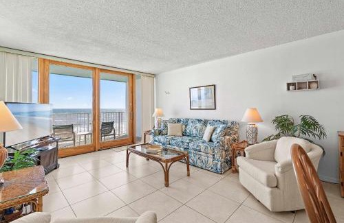 New Smyrna Beach House | Smyrna Beach Club 607A