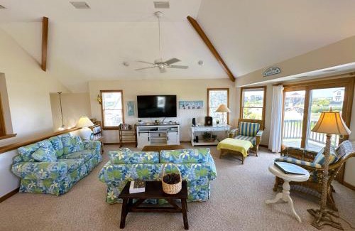 South Nags Head House | SN9222- So Far So Good