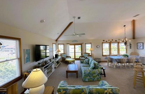 South Nags Head House | SN9222- So Far So Good
