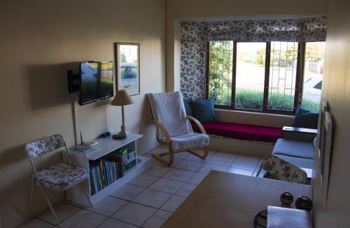 Sandbaai House | Snails' End Cottage