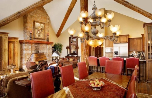 Teton Village Hotel | Snake River Lodge - Amenities at Sister Property