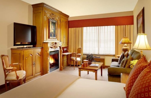 Teton Village Hotel | Snake River Lodge - Amenities at Sister Property