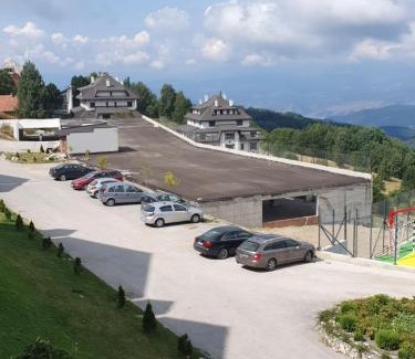 Lisina Apartment | Snežna pahuljica P19