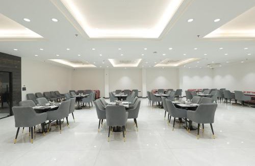 Taj Ganj Hotel | SNJ Taj Grand