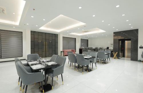 Taj Ganj Hotel | SNJ Taj Grand