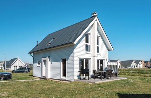 Olpenitz House | Snorri´s Stuga - Freistehendes Haus, Infrarot-sauna, Kamin, Badewanne, Terrasse