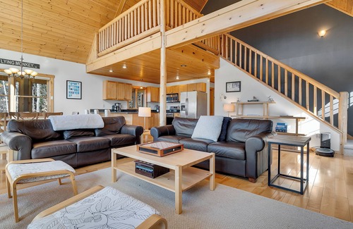 Sunday River Area House | Snow Cap- Chalet with Mountain Views