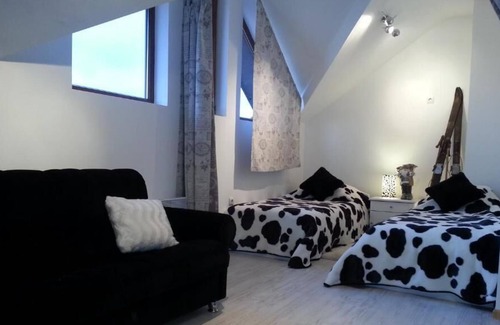 Kvartal Noviya Grad Apartment | Snow Pearl Residence