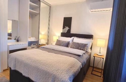 Ruse Center Apartment | Snow Sheep apART - апартамент с две спални