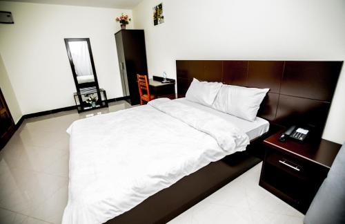 Moshi Hotel | Snow View Rau Apartments
