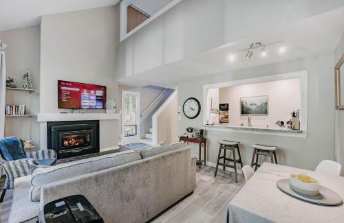 Glacier House | Snowater Condo 45SW with a Media Room