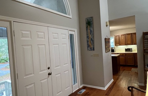 Blue Heron Lake House | Snowbirds Special Rates! Golf cart and 2 amenity cards included.