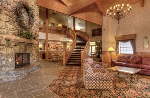 Ellicottville House | Snowbound Bliss B&B - Deluxe Stay