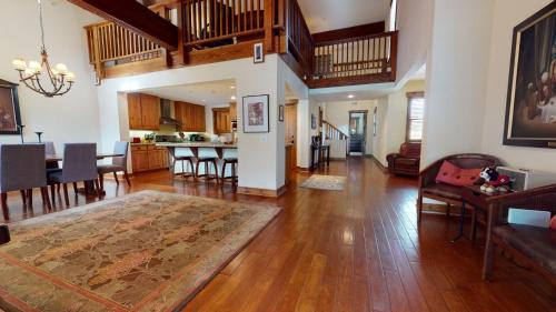 Mammoth Lakes House | Snowcreek The Lodges #1130 condo