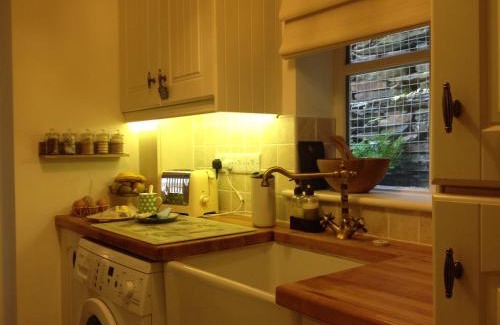 Dolgellau Apartment | Snowdonia Snug - Studio Style Accommodation