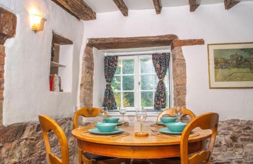 East Portlemouth House | Snowdrop Cottage