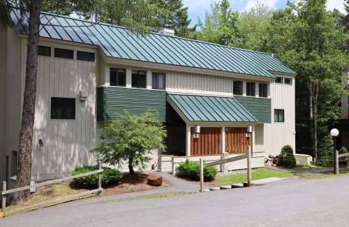 Waterville Valley House | Snowsbrook 15, WV