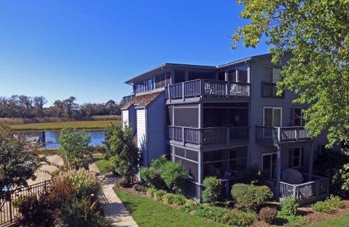North Shores House | Snug harbor 2