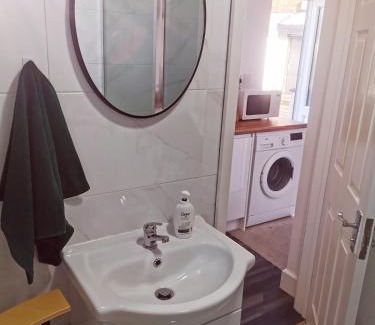 Shelsley Beauchamp Apartment | Snug Little Shack