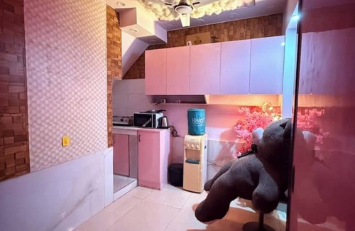 Govindpuri Apartment | Snuggle Inn - Teddy themed BnB (couple friendly)