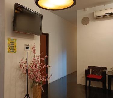 Downtown George Town Hotel | SO Hotel