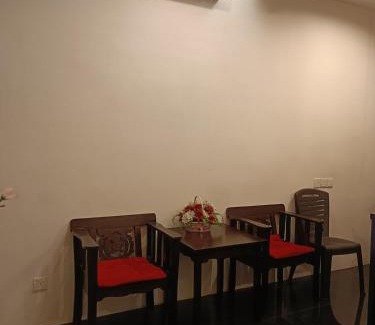 Downtown George Town Hotel | SO Hotel