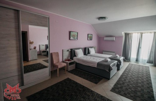 Central Serbia Hotel | SOBE SVILAJNAC