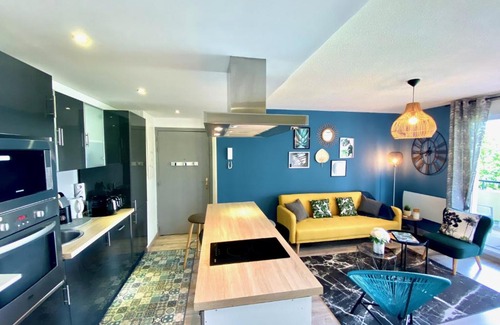 Annemasse Apartment | SOBNB HAUT DU LEMAN 6- Magnifique appartement proche frontière av piscine