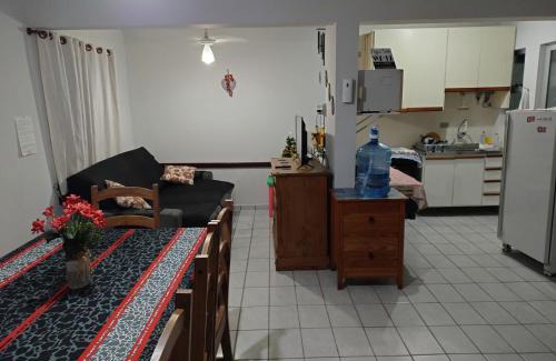 Itapoa House | Sobrado para temporada 200m da praia Itapoá SC