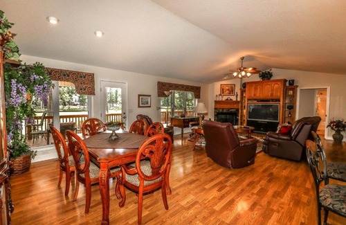 Hot Springs Village House | Sobresalir House Unit 944