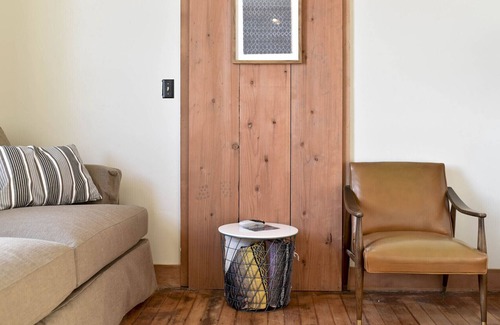Samoa Apartment | Social Club Suite 8
